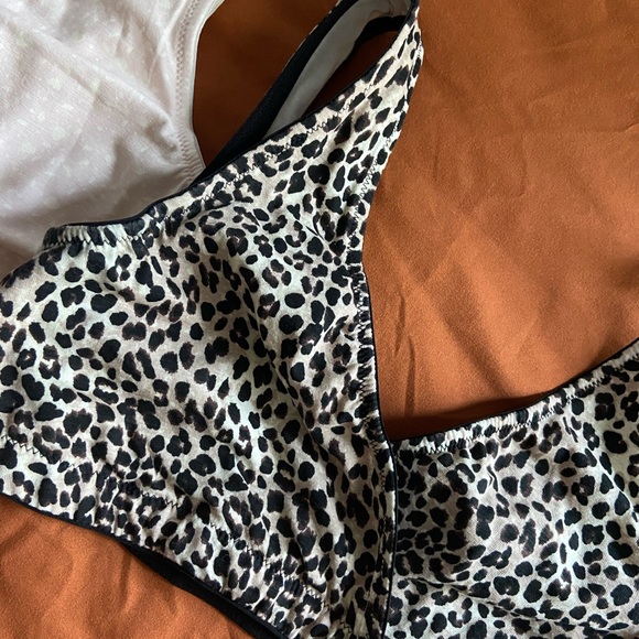 NWOT motherhood maternity nursing bras - Picture 3 of 5